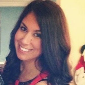 Meet your Posher, Cassandra